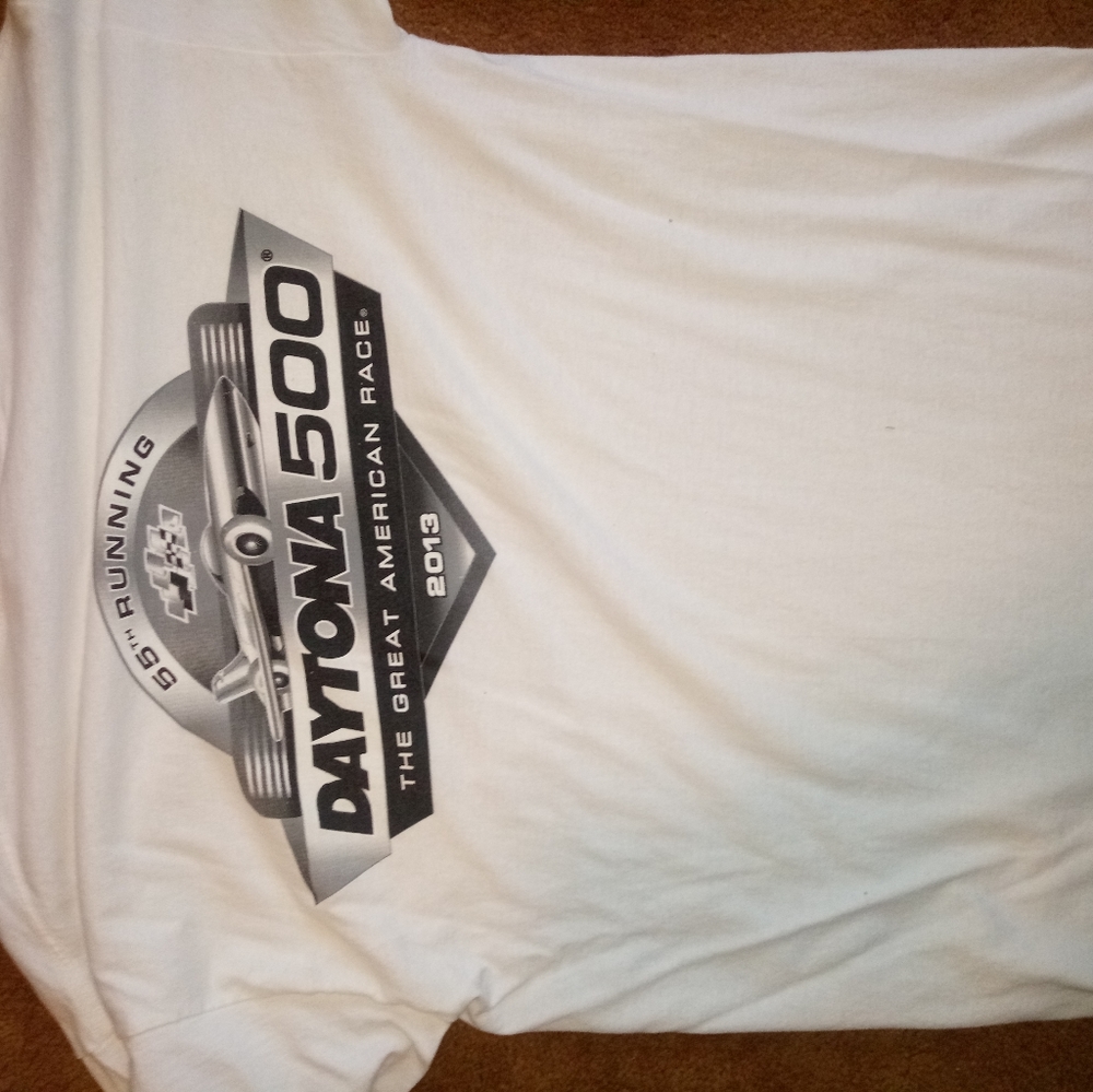 Large Daytona tee